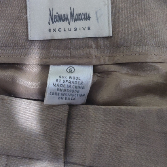 Neiman Marcus Exclusive Summer Wool Slacks - Picture 4 of 7
